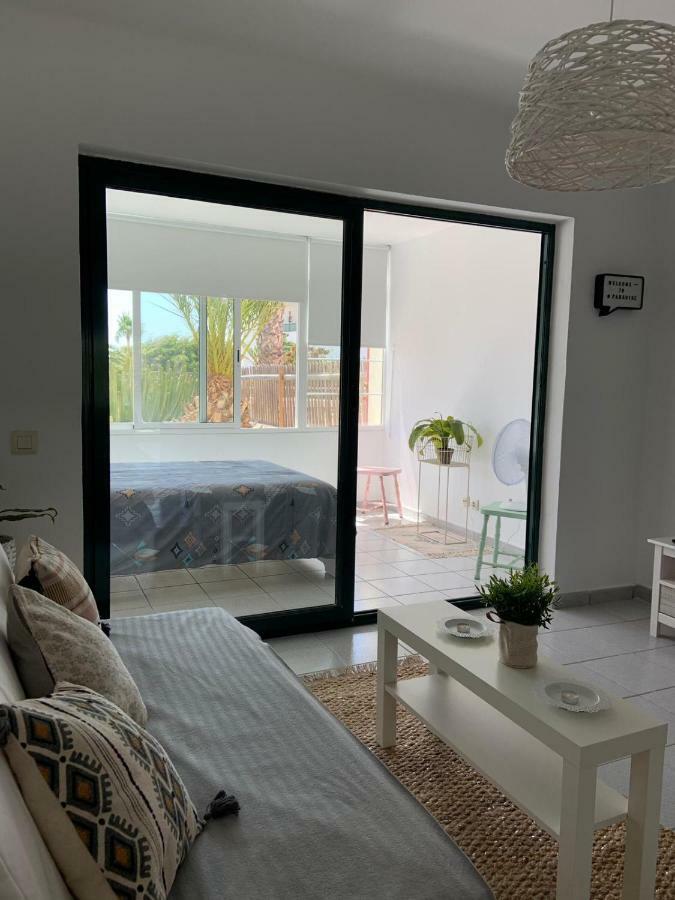 Luxury Estudio En Playa Roca A Primera Linea Del Mar Costa Teguise Exterior foto